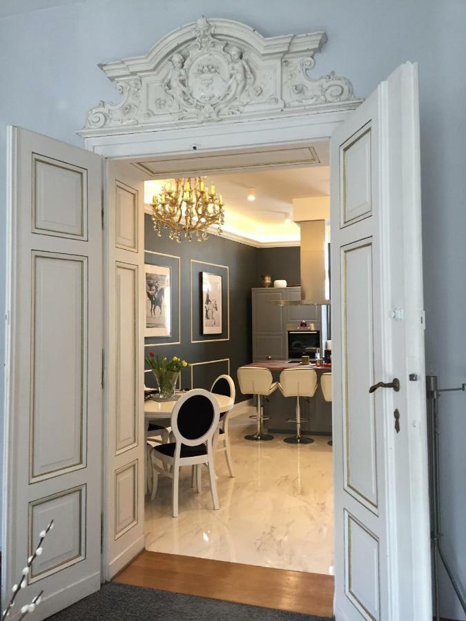Apartmenty Mariacka 20 -Self Check-In 24H -Loud On The Weekends - By Kanclerz Investment カトヴィツェ エクステリア 写真